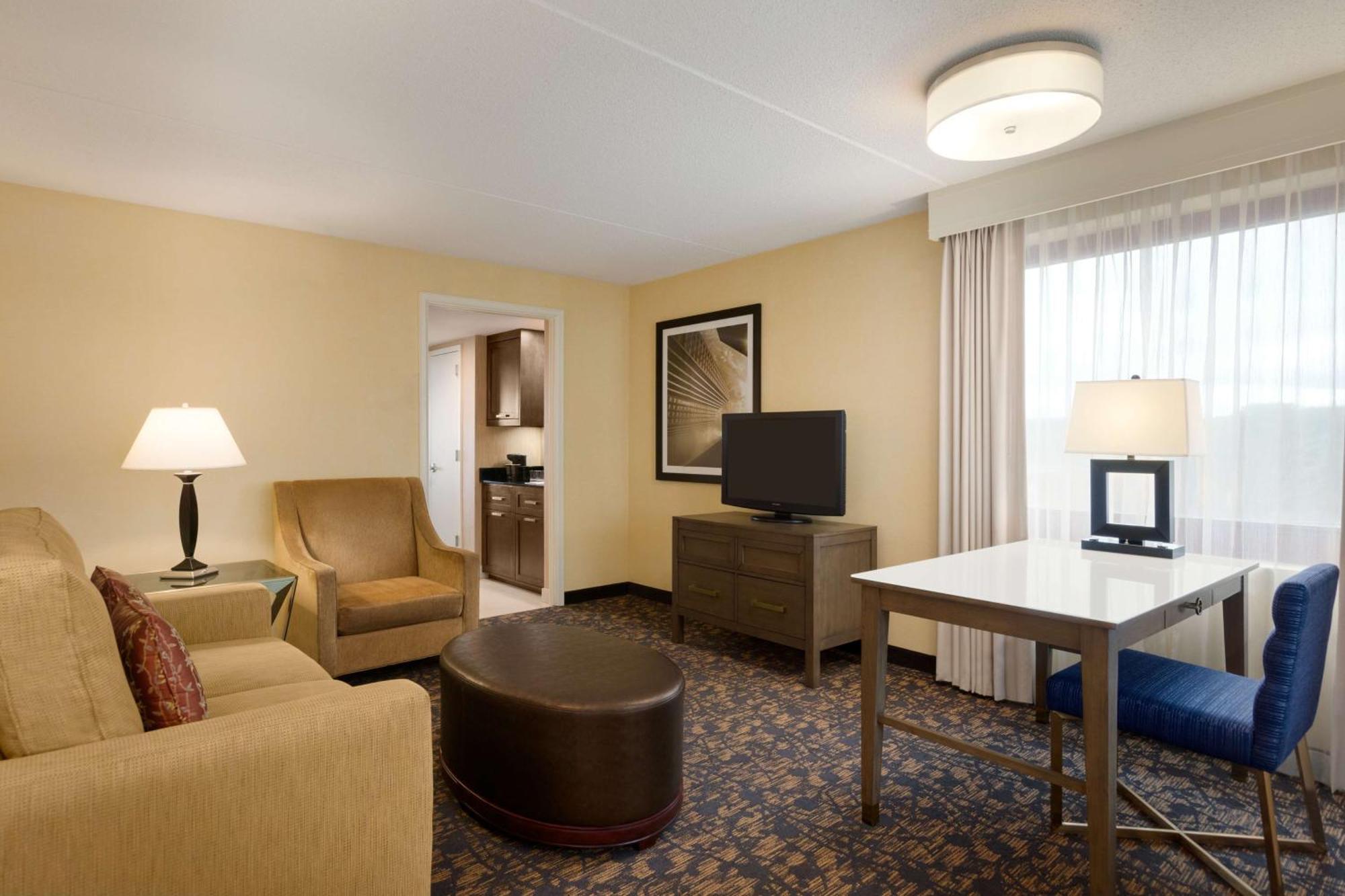 Embassy Suites By Hilton Boston Waltham Esterno foto